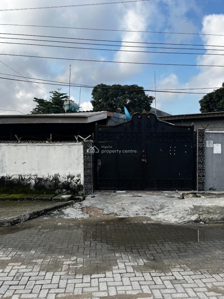 Bungalow in a Secured Estate, Surulere, Lagos, Detached Bungalow for Sale