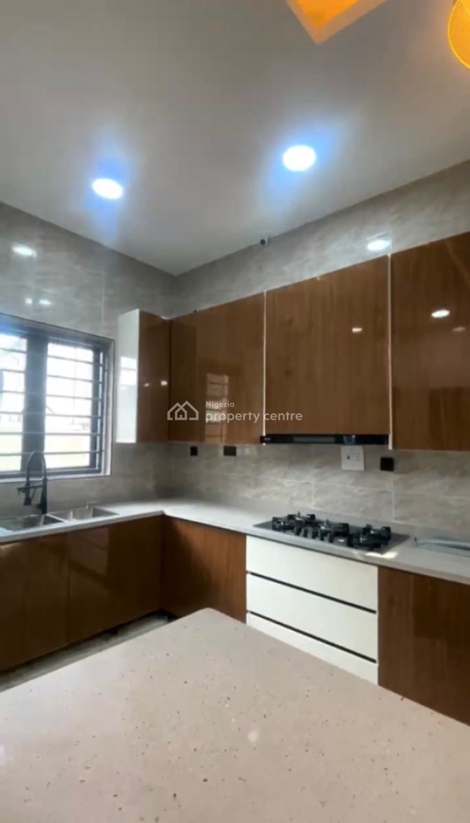 a Standard, Modern 7 Bedrooms  Fully Detached Duplex, Gwarinpa, Abuja, Detached Duplex for Sale