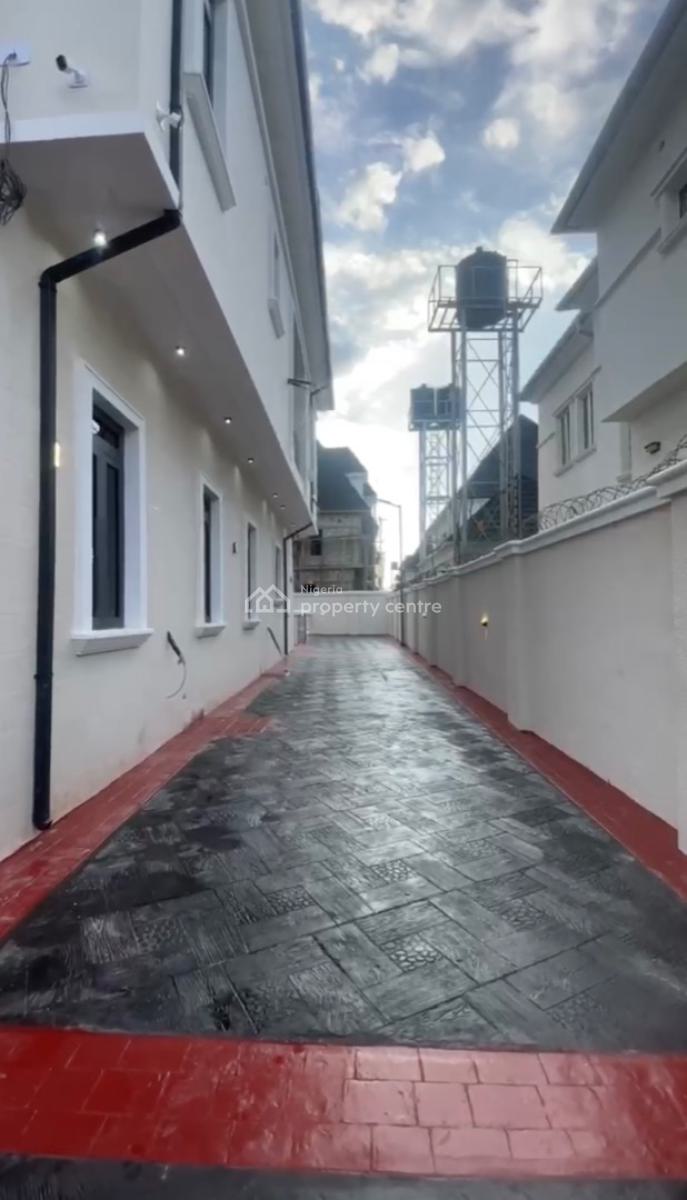 a Standard, Modern 7 Bedrooms  Fully Detached Duplex, Gwarinpa, Abuja, Detached Duplex for Sale