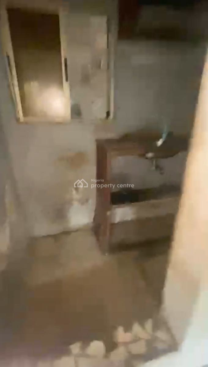 a Standard Roomself-con, Off Odunsi, Bariga, Shomolu, Lagos, Self Contain (single Rooms) for Rent