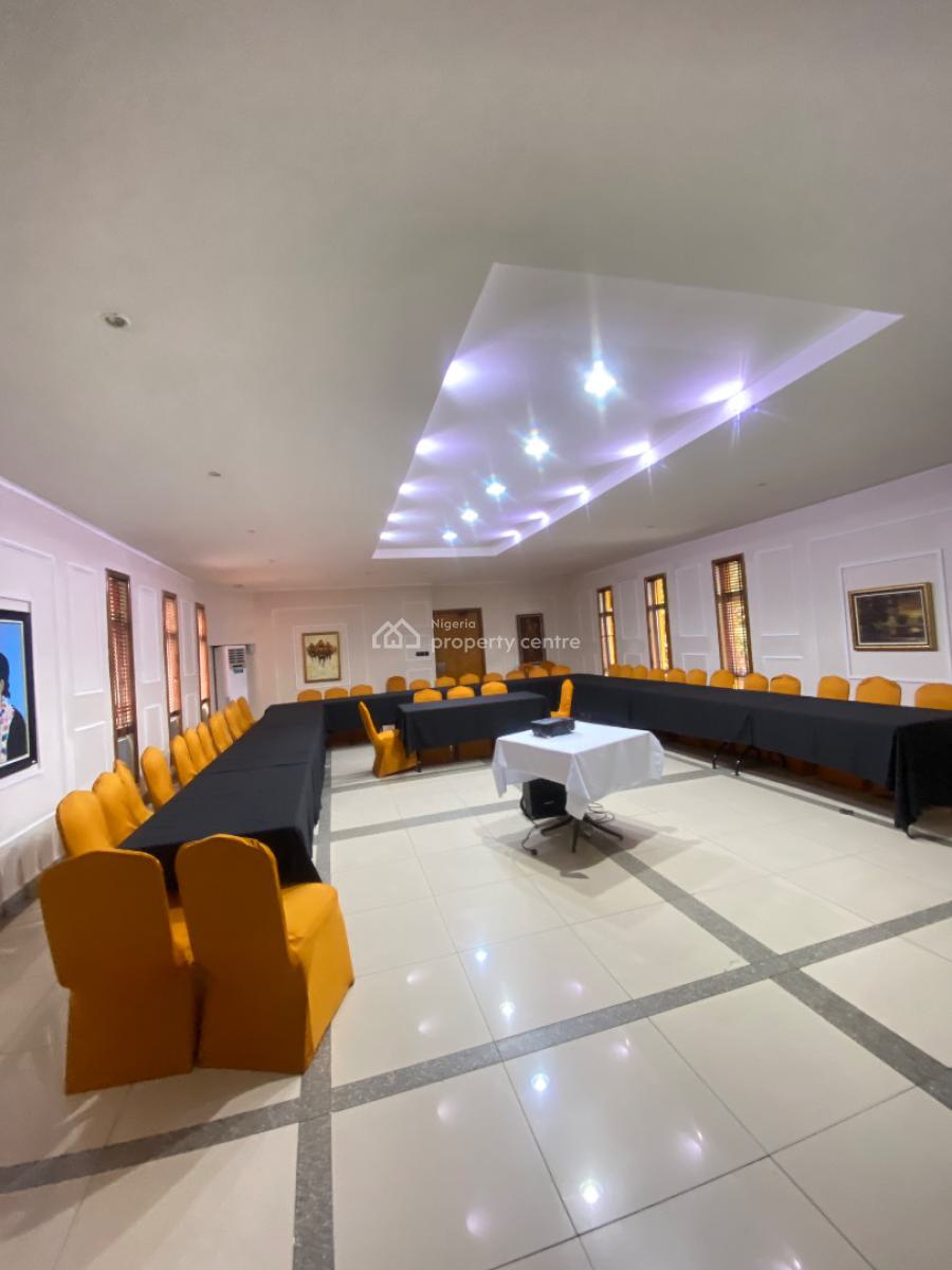 Newly Out Conference Hall, Ikoyi, Lagos, Conference / Meeting / Training Room for Rent