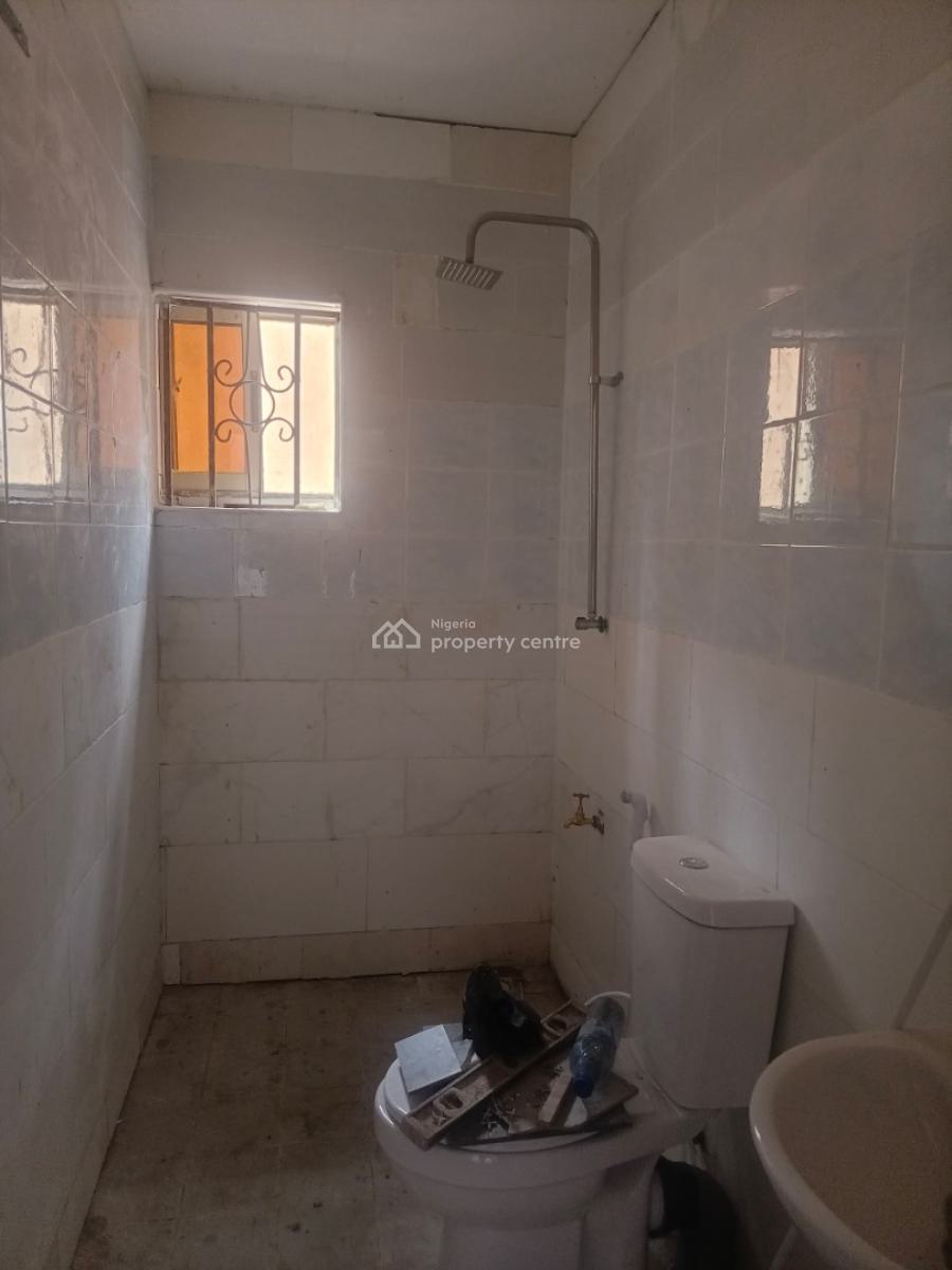 Units of Newly Built Room and Parlour Self Contained, Opposite Abbey Technical School, Walking Distance of Taska, Akala Express, Ibadan, Oyo, Mini Flat (room and Parlour) for Rent