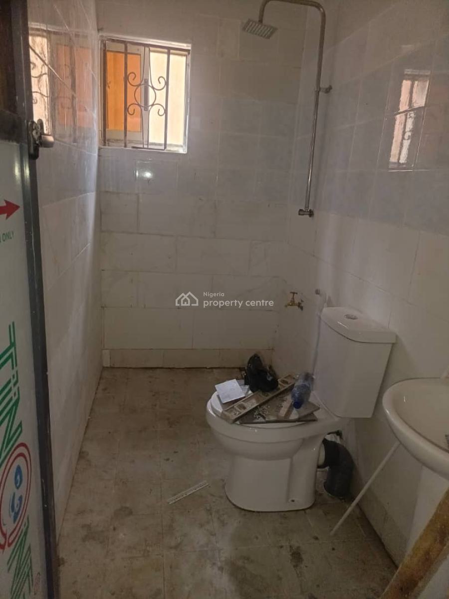Units of Newly Built Room and Parlour Self Contained, Opposite Abbey Technical School, Walking Distance of Taska, Akala Express, Ibadan, Oyo, Mini Flat (room and Parlour) for Rent