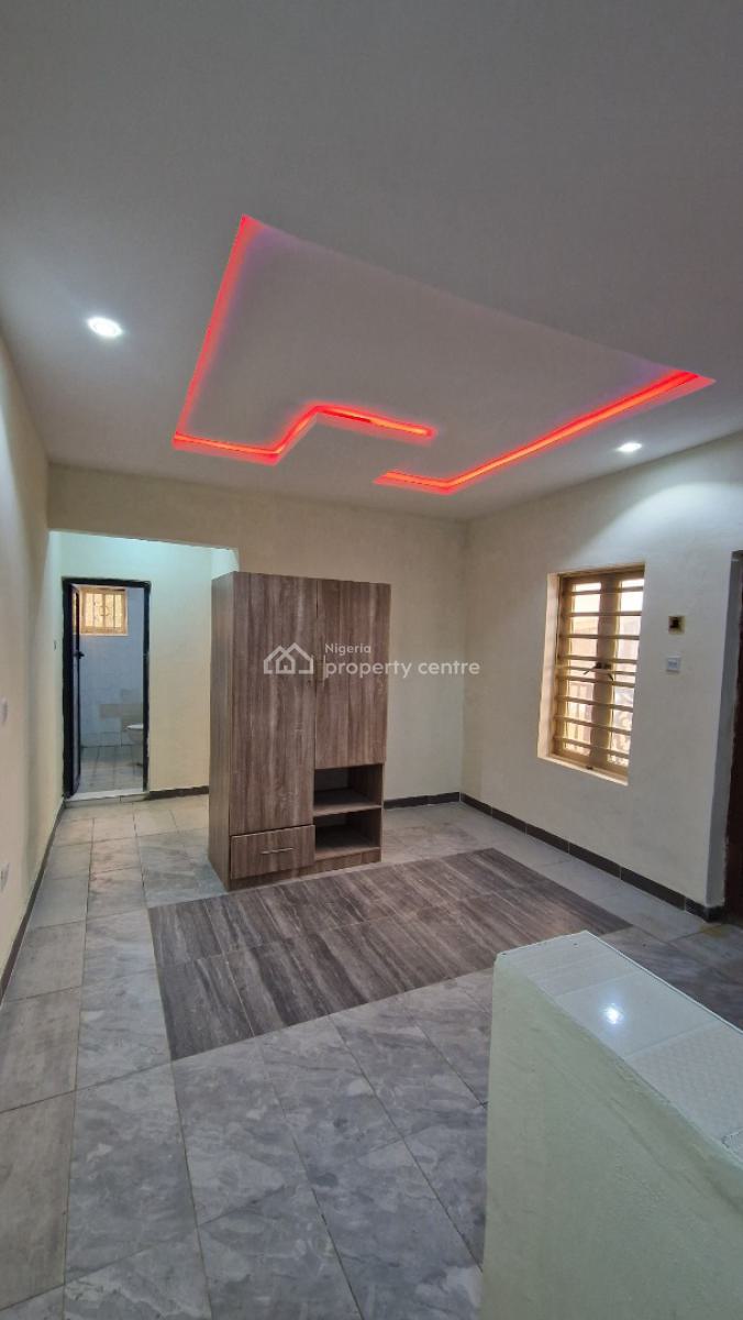 Units of Newly Built Room and Parlour, Opposite Abbey Technical School, Akala Express, Ibadan, Oyo, Mini Flat (room and Parlour) for Rent