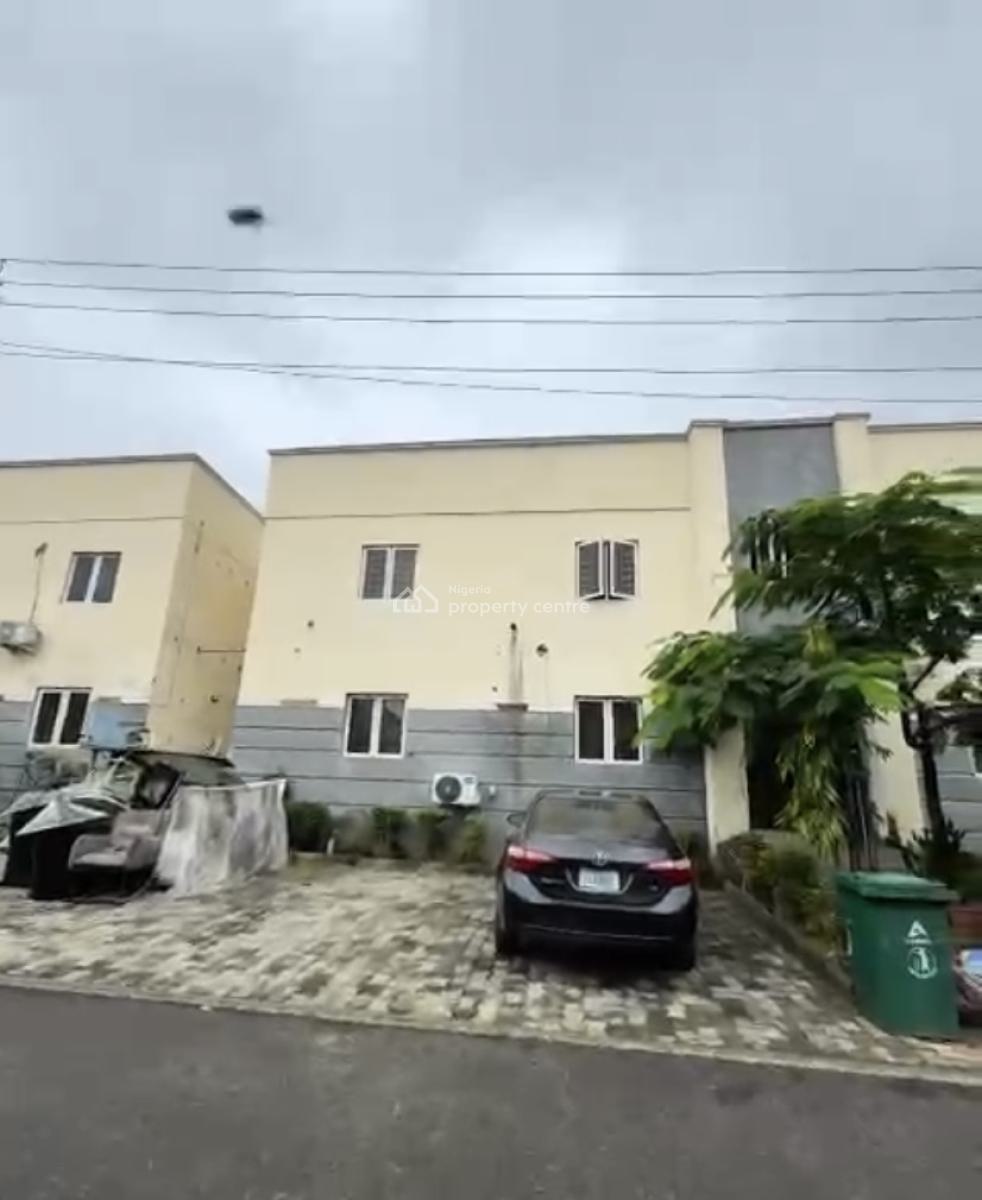 a Standard, Decent 3 Bedrooms Apartment, Life Camp, Abuja, Flat / Apartment for Sale