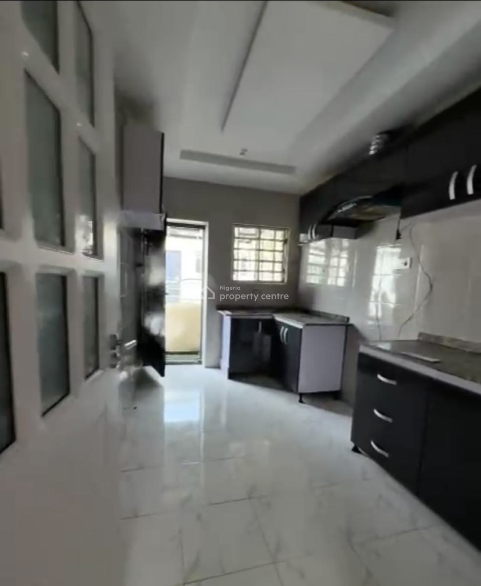 a Standard, Decent 3 Bedrooms Apartment, Life Camp, Abuja, Flat / Apartment for Sale