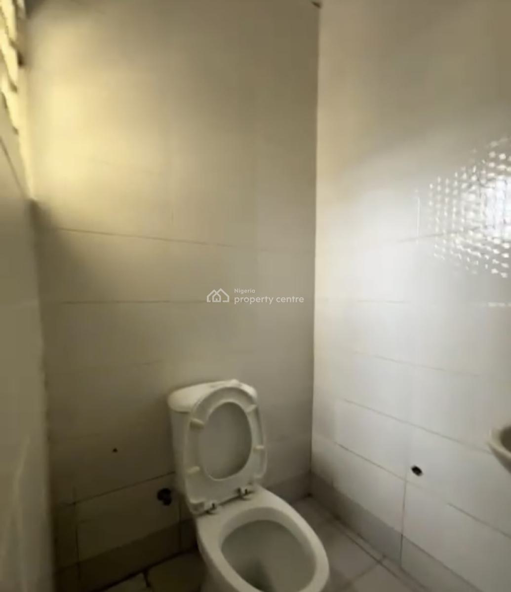 a Standard, Decent 3 Bedrooms Apartment, Life Camp, Abuja, Flat / Apartment for Sale