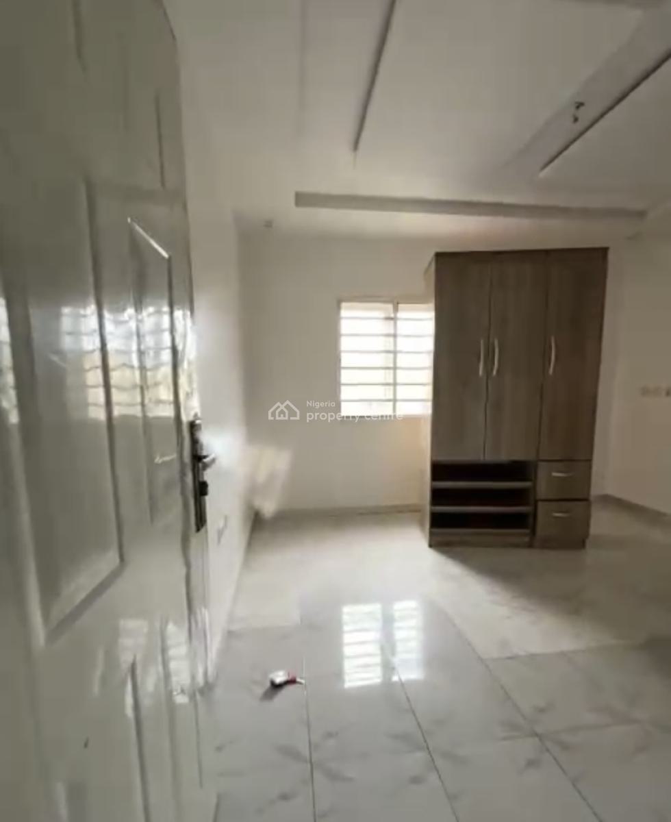 a Standard, Decent 3 Bedrooms Apartment, Life Camp, Abuja, Flat / Apartment for Sale