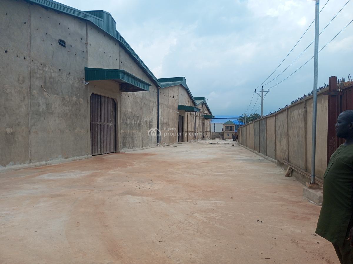 Warehouse, Along Lagos Ibadan Express Way, Before Interchange, Ogun State, Obafemi Owode, Ogun, Warehouse for Rent
