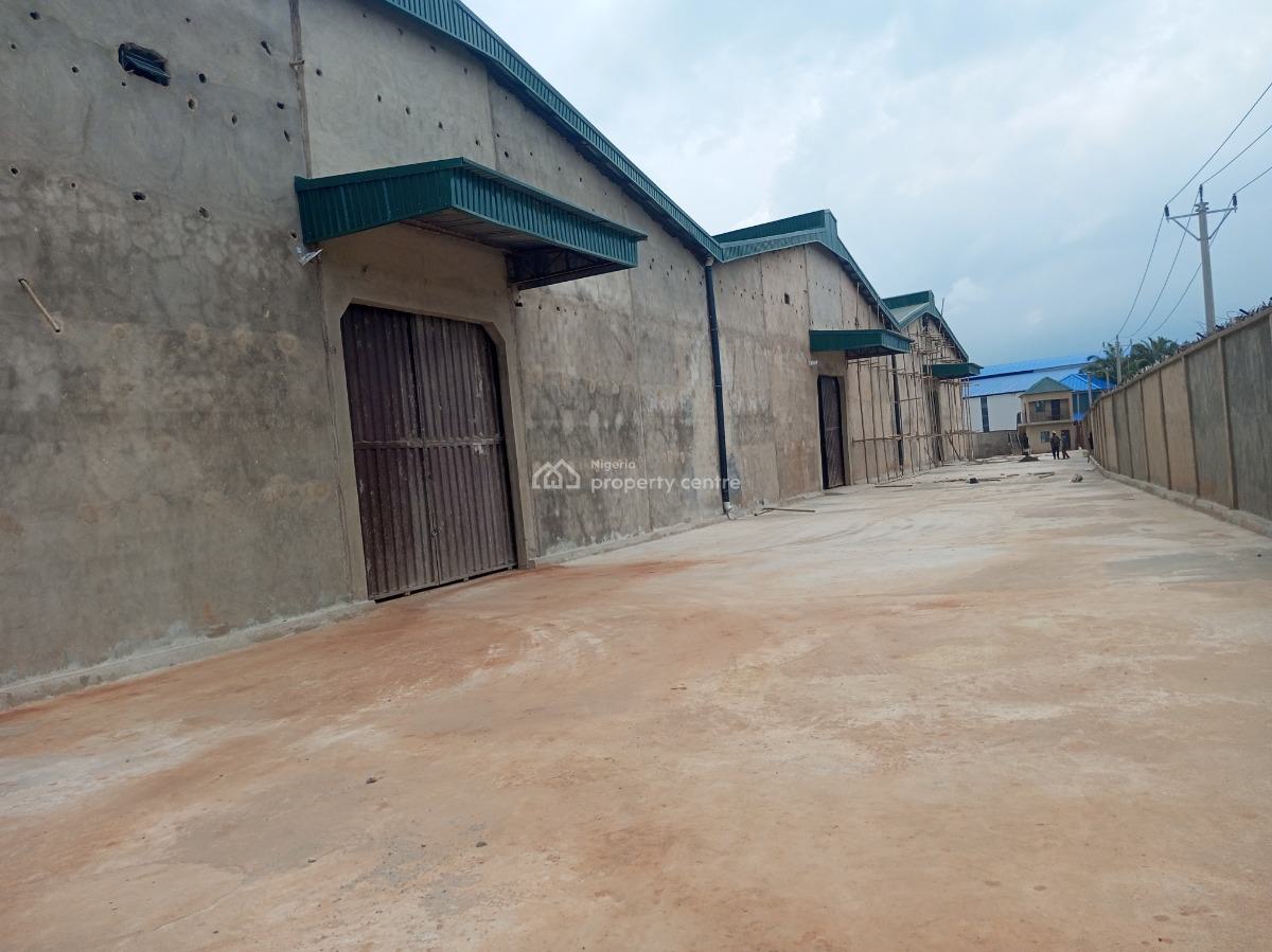 Warehouse, Along Lagos Ibadan Express Way, Before Interchange, Ogun State, Obafemi Owode, Ogun, Warehouse for Rent