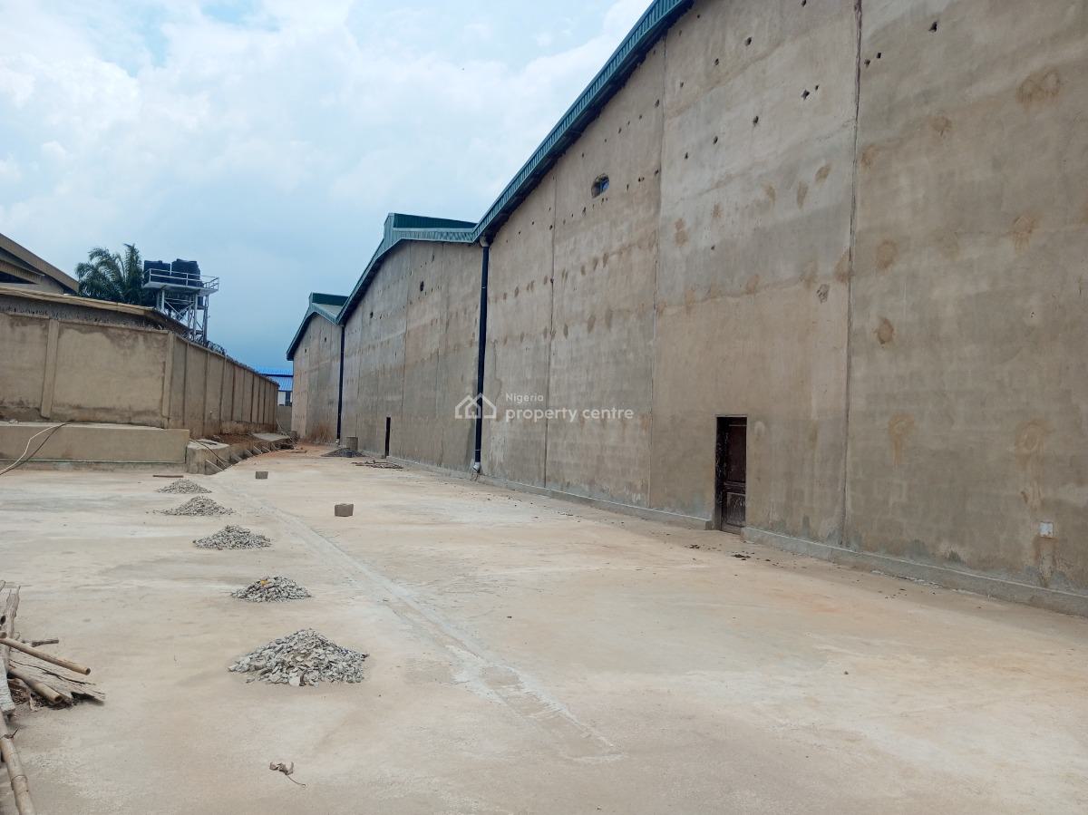 Warehouse, Along Lagos Ibadan Express Way, Before Interchange, Ogun State, Obafemi Owode, Ogun, Warehouse for Rent