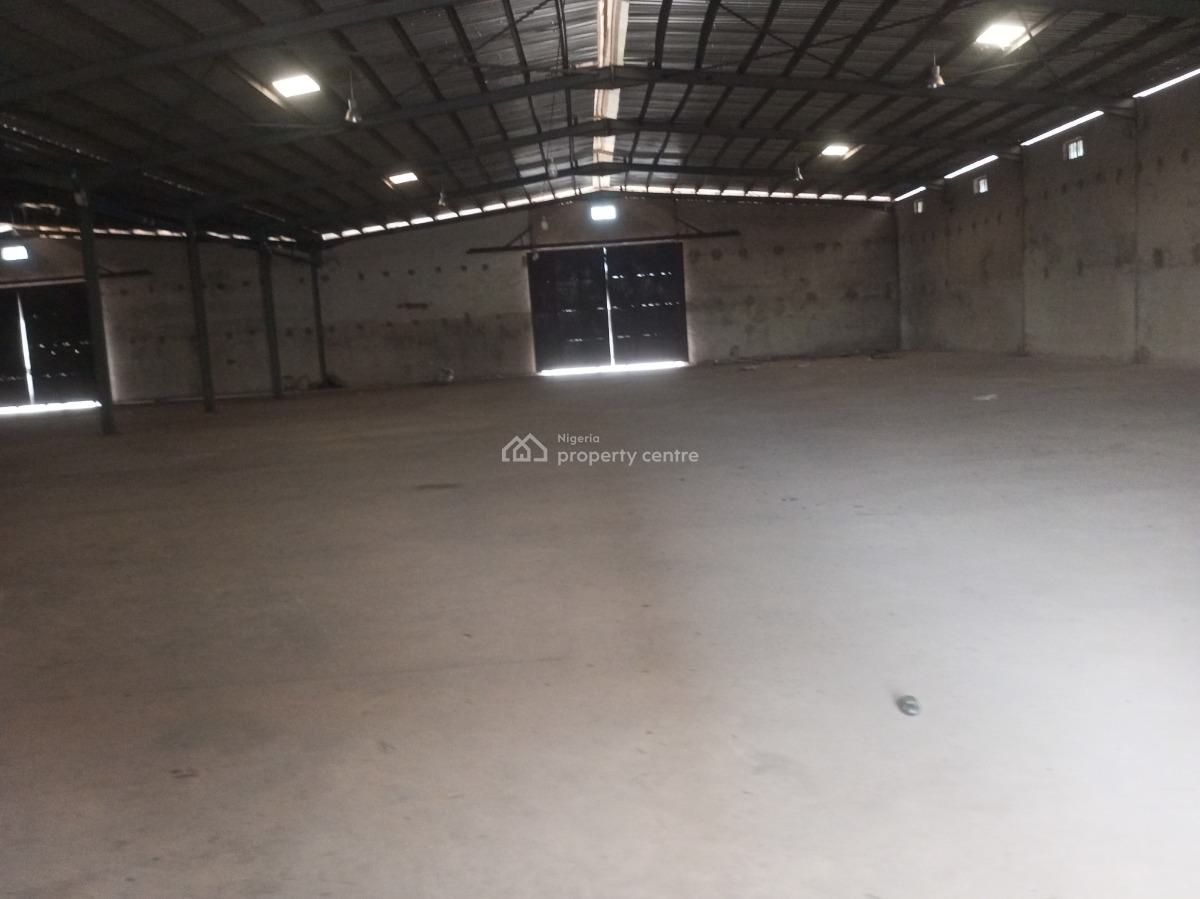 Warehouse, Along Lagos Ibadan Express Way, Before Interchange, Ogun State, Obafemi Owode, Ogun, Warehouse for Rent
