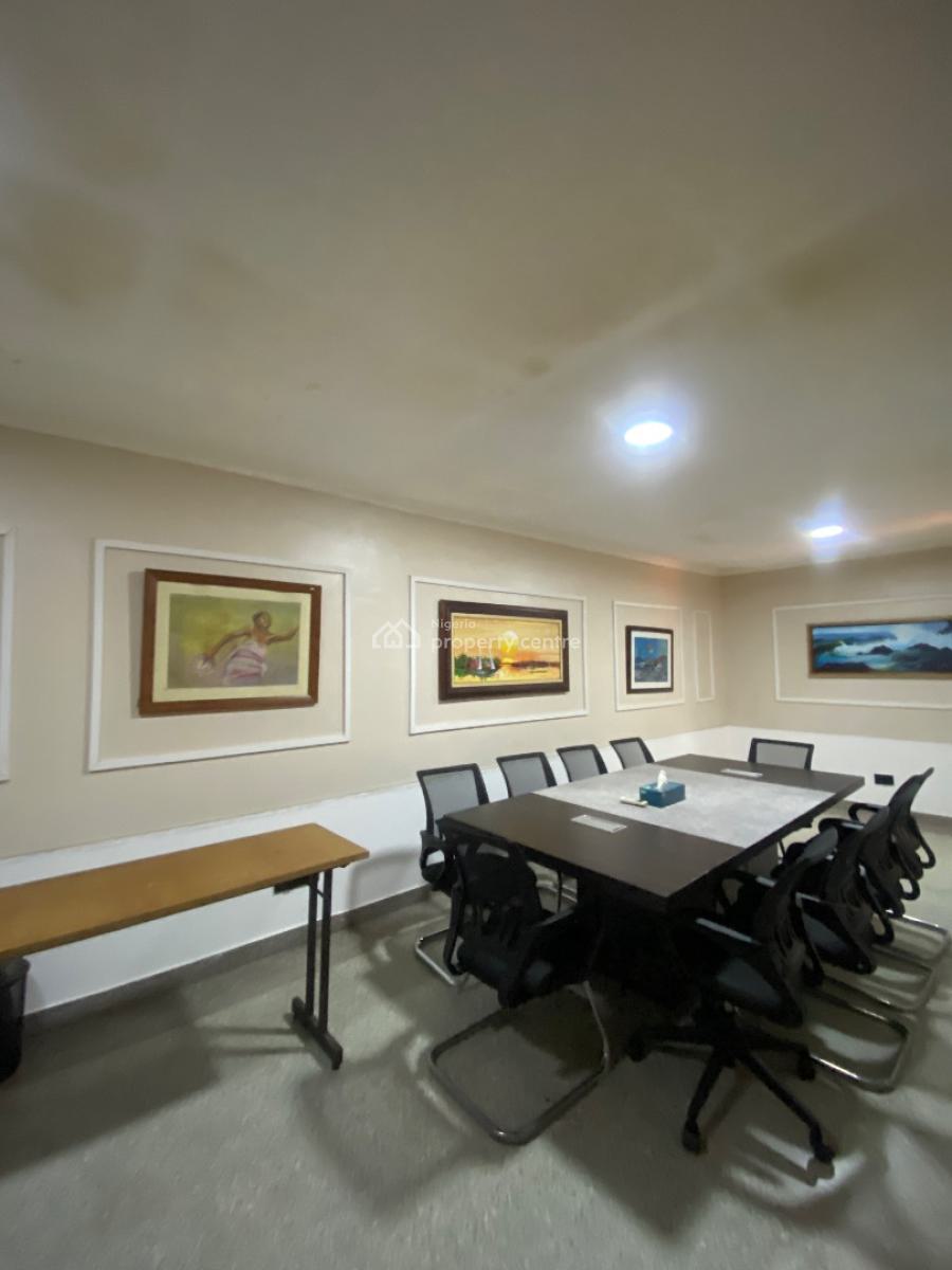 Newly Out Conference Hall, Ikoyi, Lagos, Conference / Meeting / Training Room for Rent