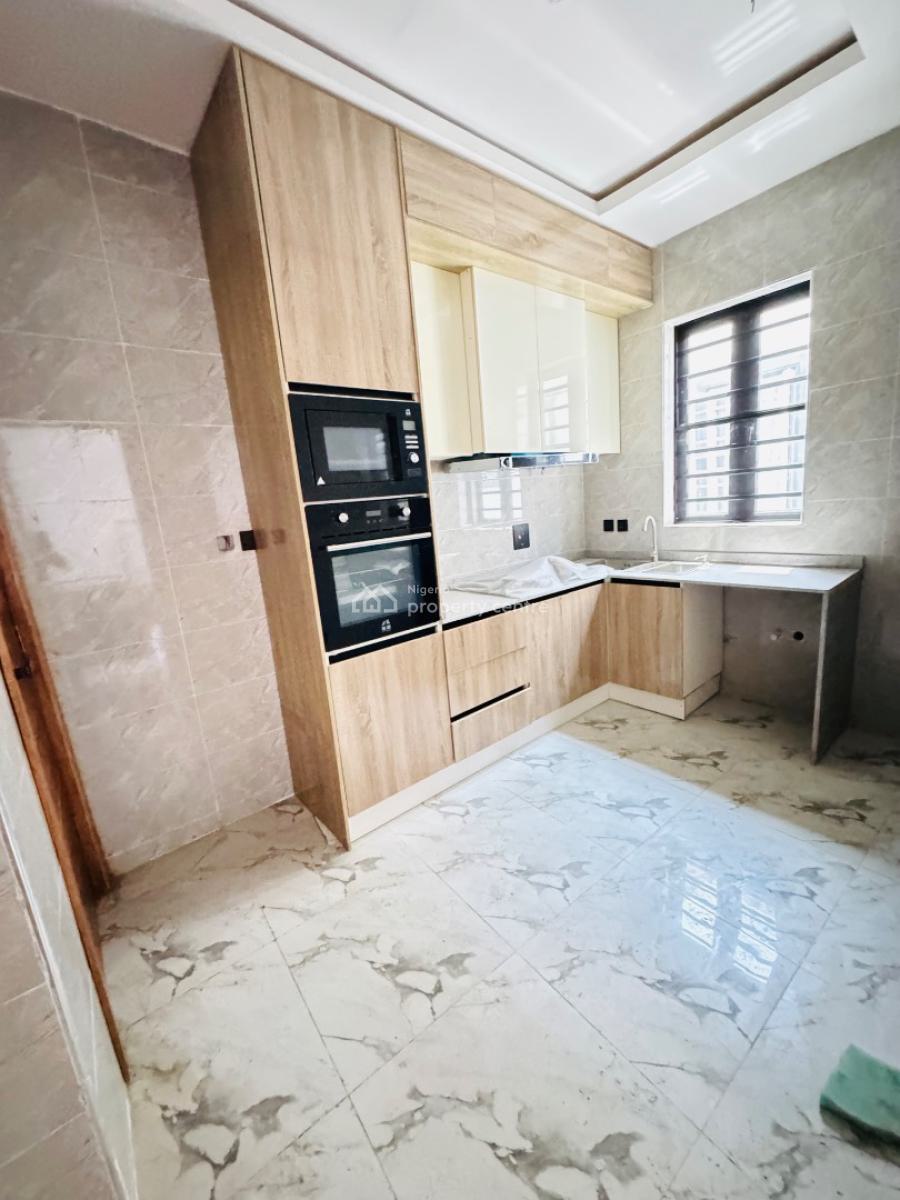 Brand New Spacious 2 Bedroom Apartment Available, Orchid Road, Lekki, Lagos, Flat / Apartment for Rent