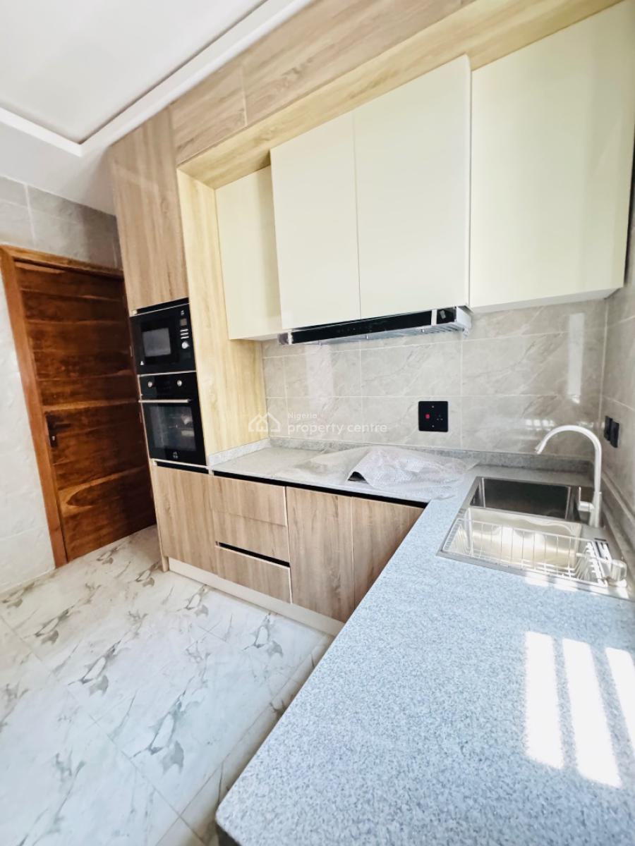 Brand New Spacious 2 Bedroom Apartment Available, Orchid Road, Lekki, Lagos, Flat / Apartment for Rent