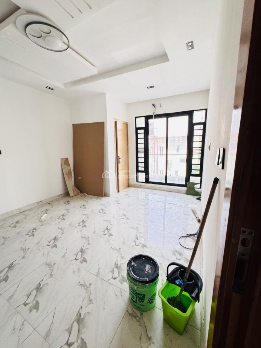 Brand New Spacious 2 Bedroom Apartment Available, Orchid Road, Lekki, Lagos, Flat / Apartment for Rent