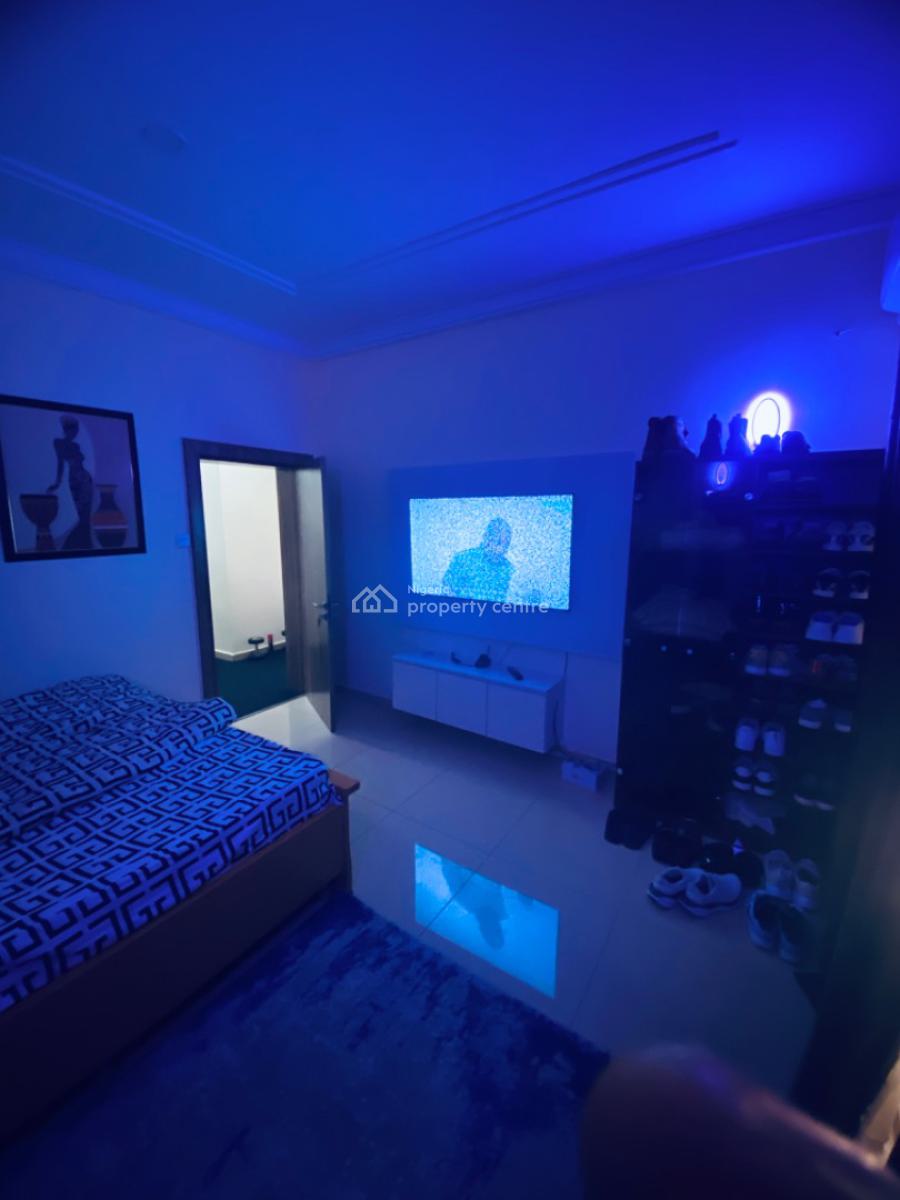 a Luxurious 3 Bedroom in a Beautiful Estate, No 6, Ibrahim Garba Close Off Abubakar Umar Street, Katampe Extension, Katampe, Abuja, Flat / Apartment for Sale