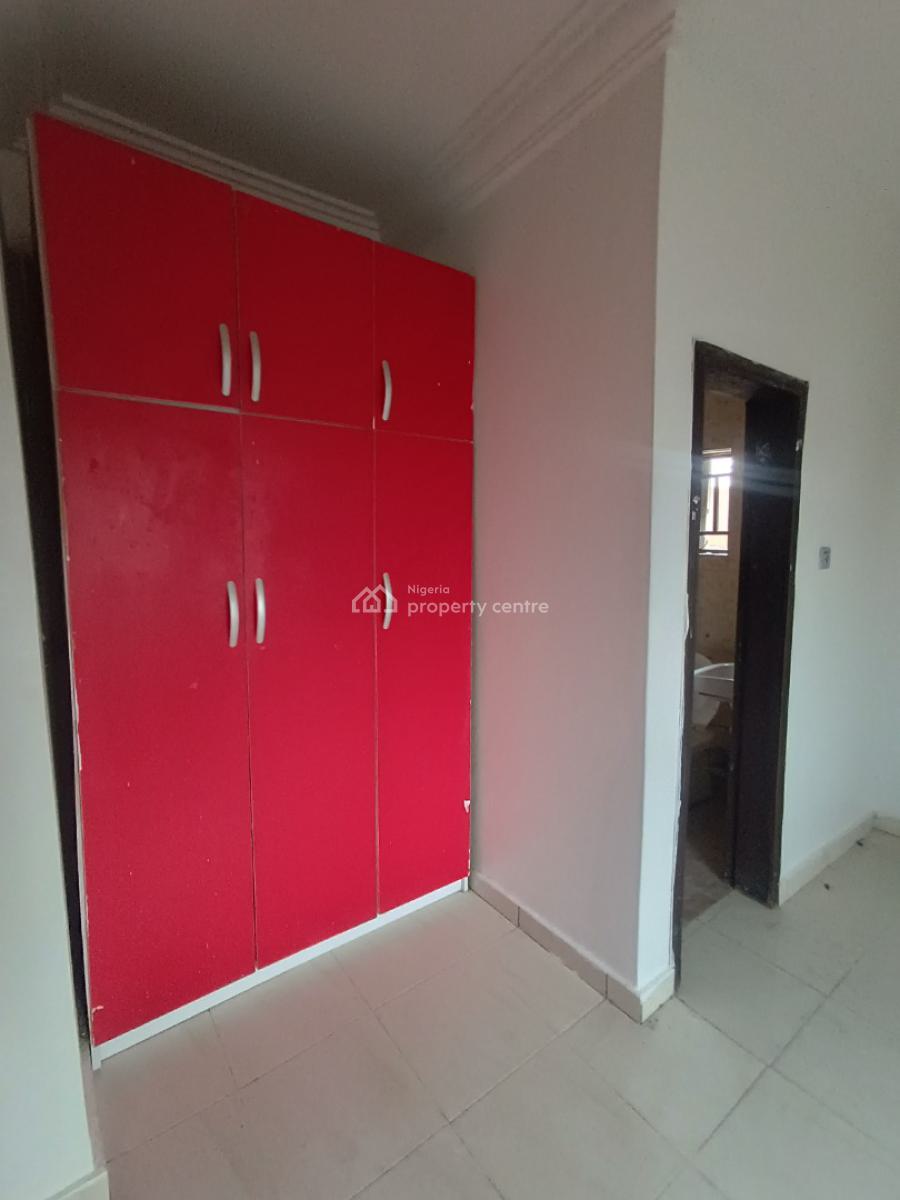2 Bedroom Flat (upstairs), Olokonla, Sangotedo, Ajah, Lagos, Flat / Apartment for Rent