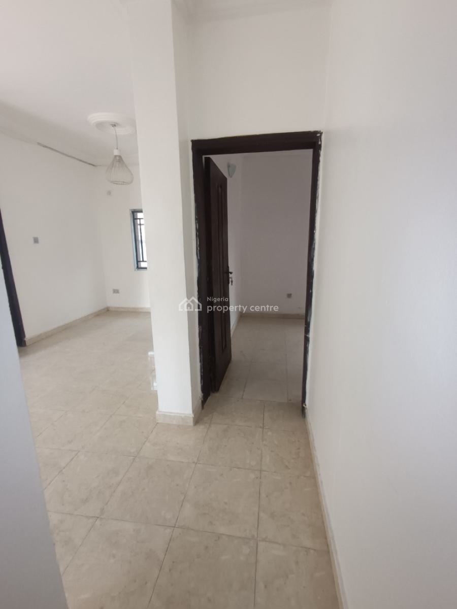 2 Bedroom Flat (upstairs), Olokonla, Sangotedo, Ajah, Lagos, Flat / Apartment for Rent