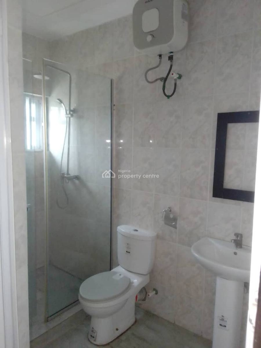 Standared 3 Bedroom Flat, Akins Estate, Ajah, Lagos, House for Rent