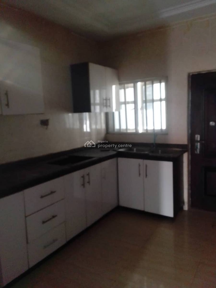 Standared 3 Bedroom Flat, Akins Estate, Ajah, Lagos, House for Rent