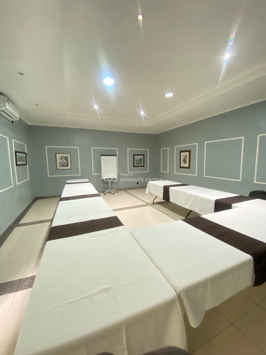 Newly Out Conference Hall, Ikoyi, Lagos, Conference / Meeting / Training Room for Rent
