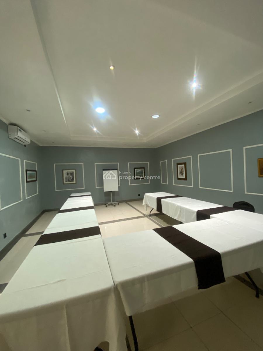 Newly Out Conference Hall, Ikoyi, Lagos, Conference / Meeting / Training Room for Rent