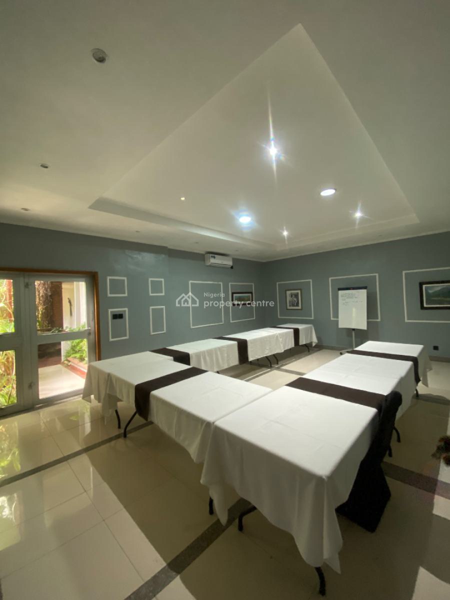 Newly Out Conference Hall, Ikoyi, Lagos, Conference / Meeting / Training Room for Rent