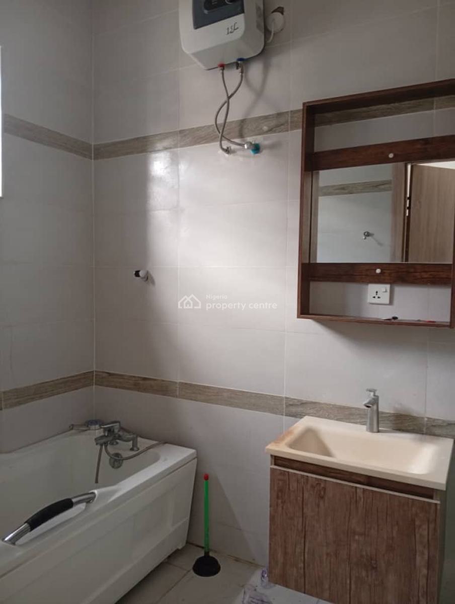 Spacious 4 Bedrooms Terraced Duplex Available, Orchid Road, Lekki, Lagos, Terraced Duplex for Rent