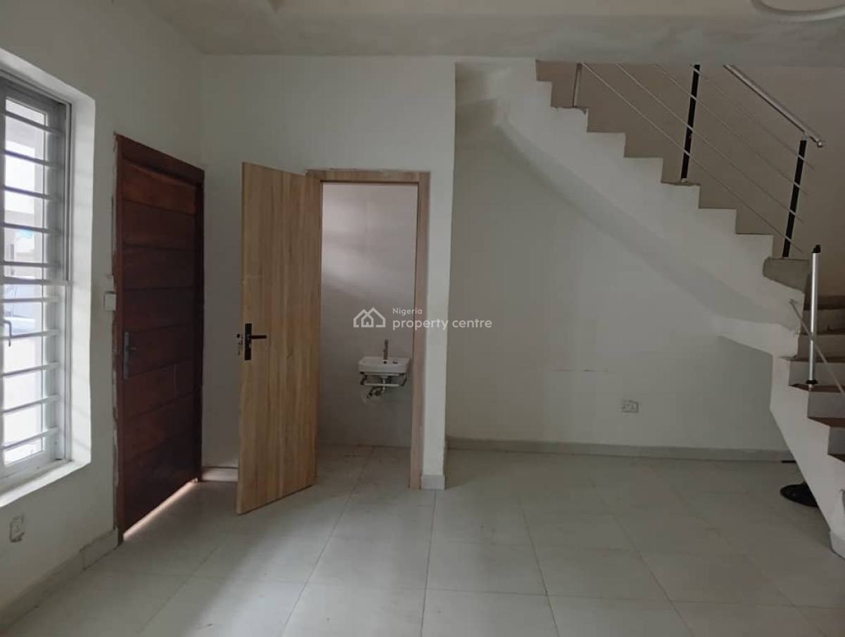 Spacious 4 Bedrooms Terraced Duplex Available, Orchid Road, Lekki, Lagos, Terraced Duplex for Rent