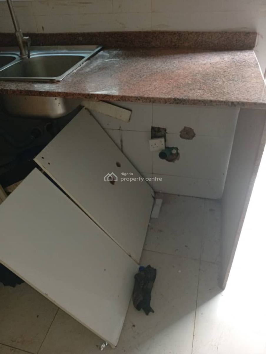 Spacious 4 Bedrooms Terraced Duplex Available, Orchid Road, Lekki, Lagos, Terraced Duplex for Rent