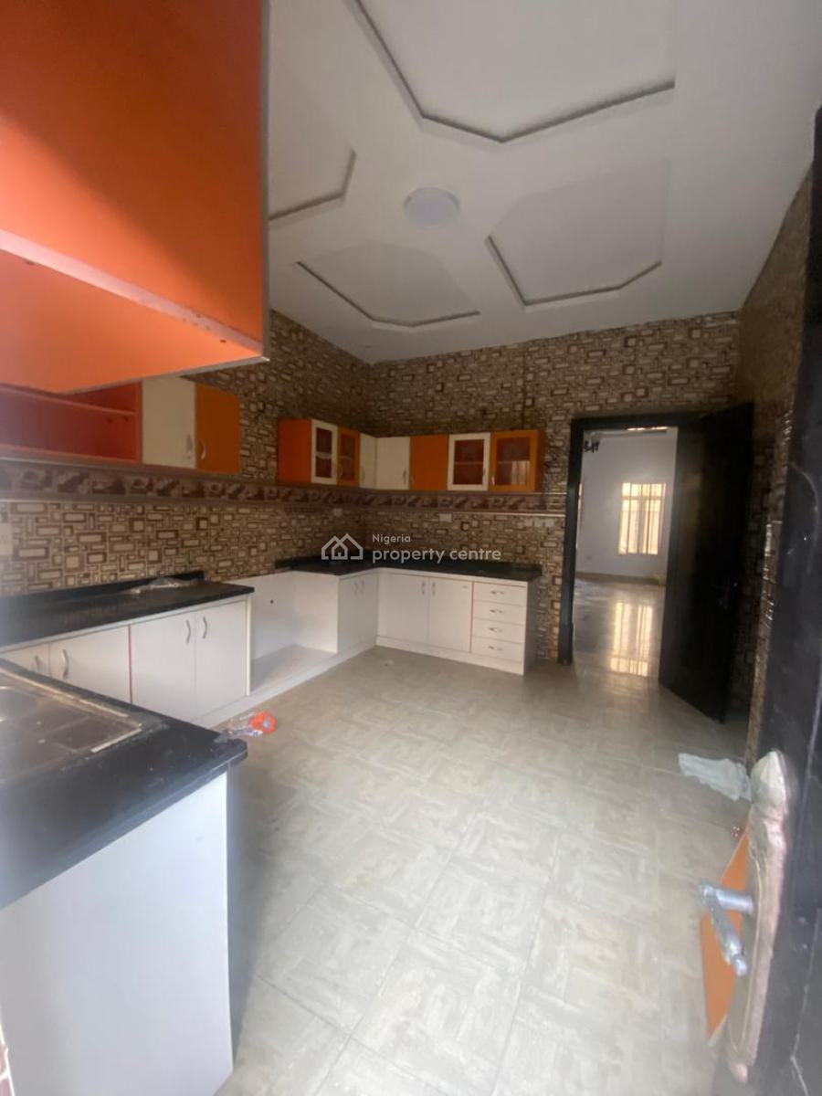 Newly Revamped Serviced 3 Bedroom Terrace Duplex in Marwa Lekki Right, Marwa Lekki Right, Lekki Phase 1, Lekki, Lagos, Terraced Duplex for Rent