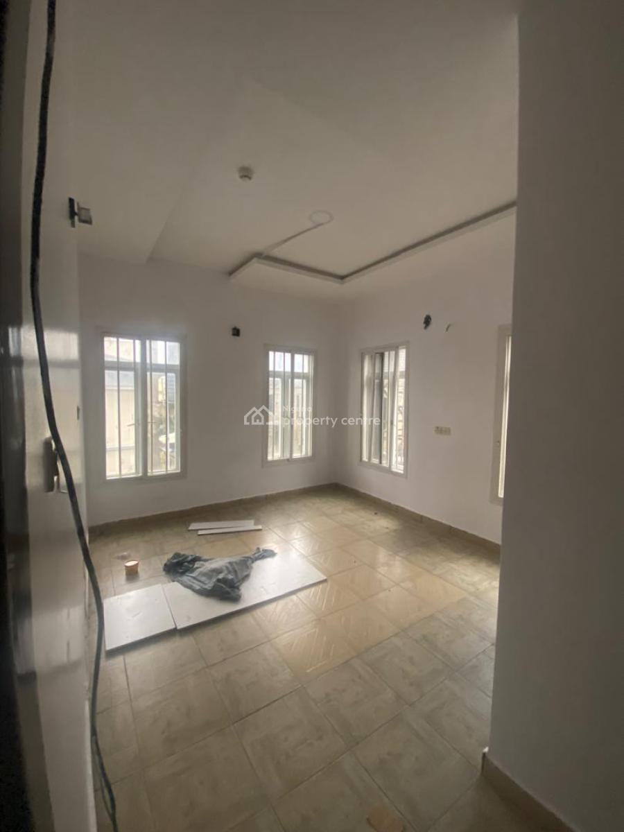 Newly Revamped Serviced 3 Bedroom Terrace Duplex in Marwa Lekki Right, Marwa Lekki Right, Lekki Phase 1, Lekki, Lagos, Terraced Duplex for Rent