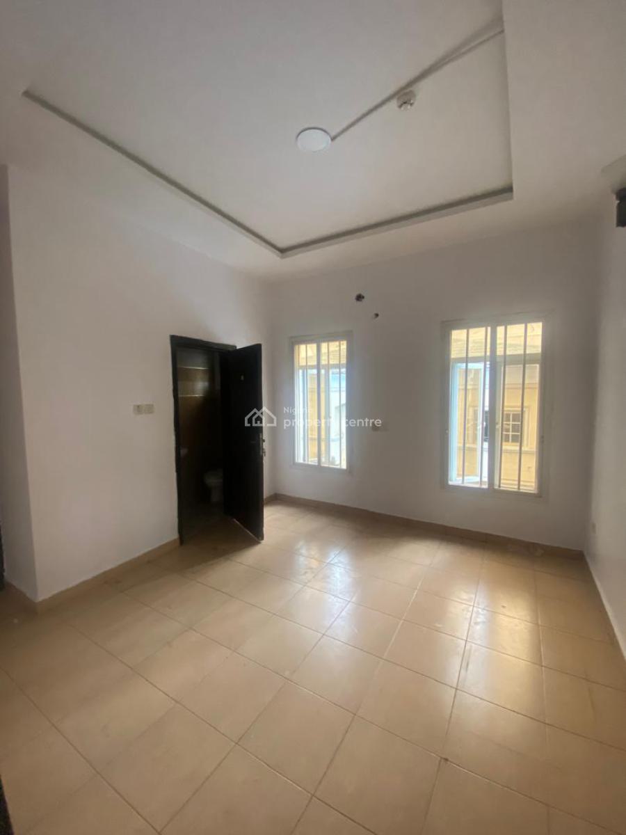 Newly Revamped Serviced 3 Bedroom Terrace Duplex in Marwa Lekki Right, Marwa Lekki Right, Lekki Phase 1, Lekki, Lagos, Terraced Duplex for Rent