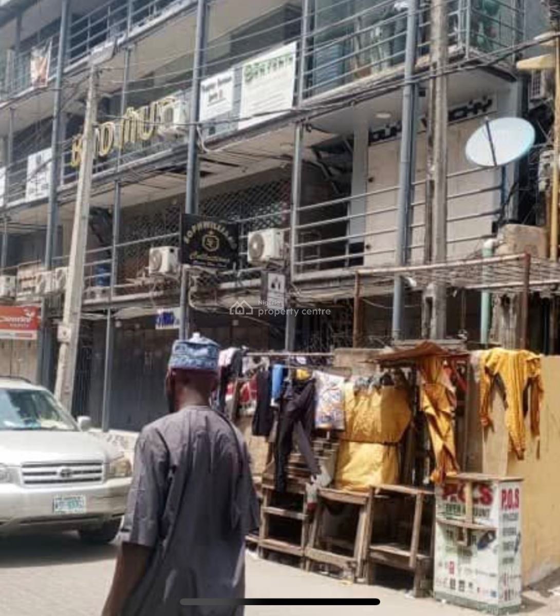 Shopping Complex for Outright Disposal, Abibu Oki Street, Lagos Island, Lagos, Plaza / Complex / Mall for Sale