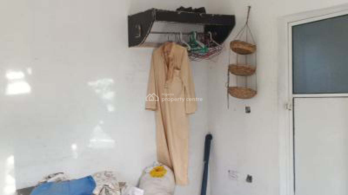 Distress Luxury 3 Bedroom Bungalow with a Room and Parlor Fenced &gated, Onosa, Ibeju Lekki, Lagos, Detached Bungalow for Sale