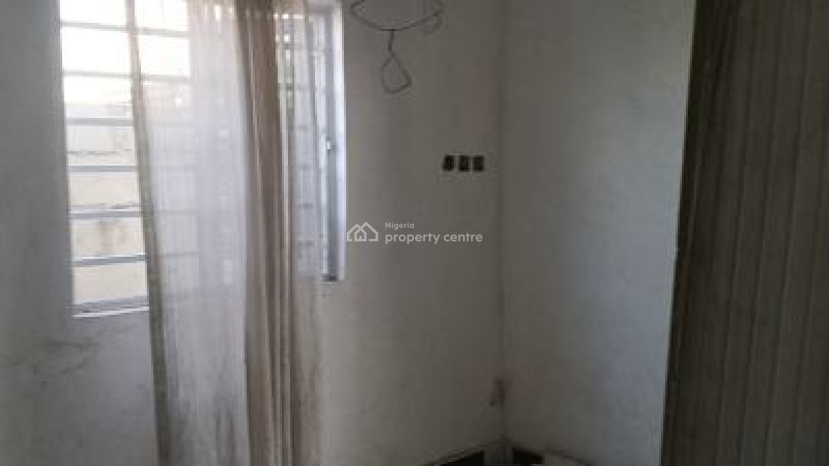 Distress Luxury 3 Bedroom Bungalow with a Room and Parlor Fenced &gated, Onosa, Ibeju Lekki, Lagos, Detached Bungalow for Sale