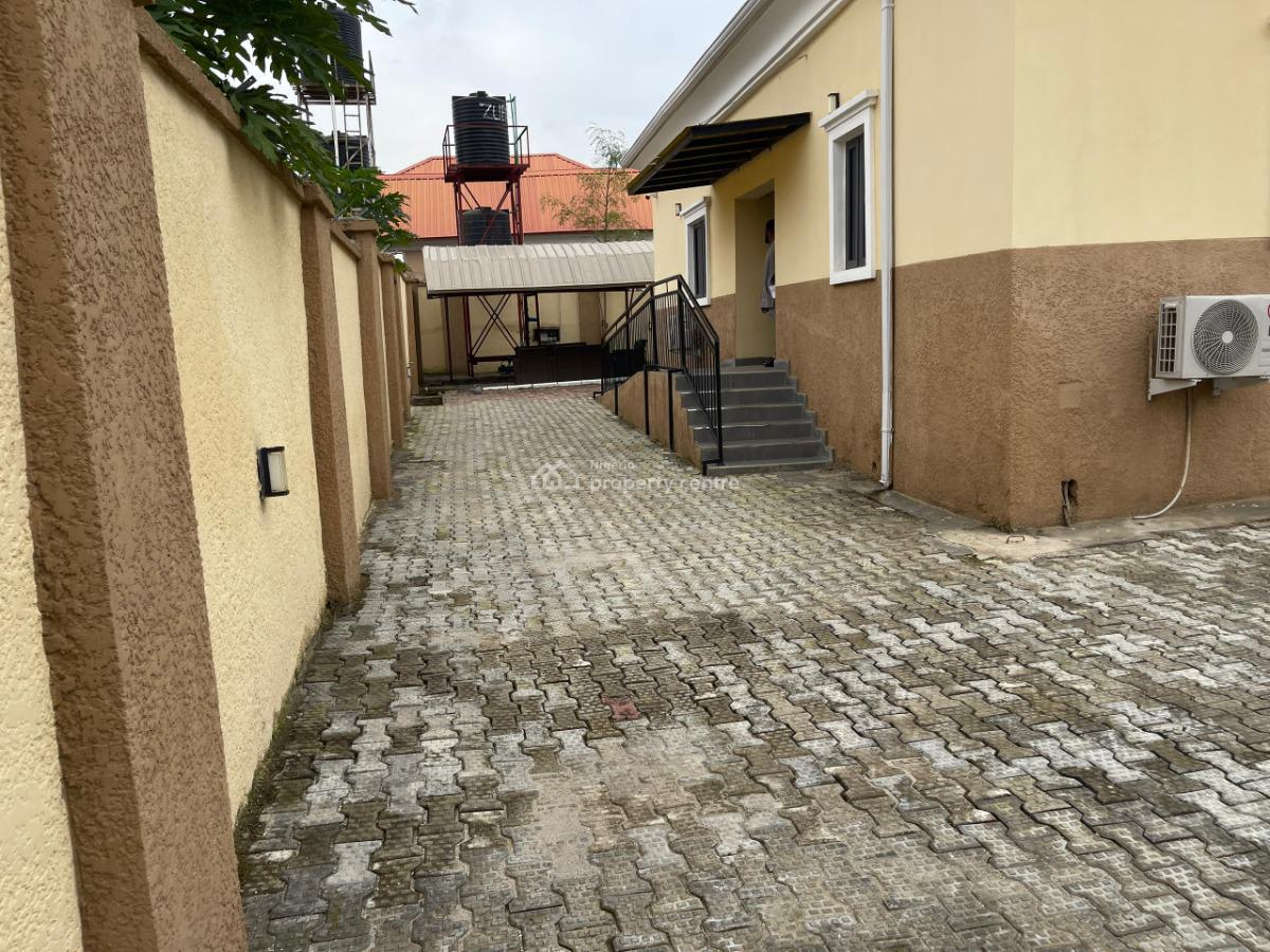 Sweet 1 Bedroom for Shortstay, Favourland Estate, Life Camp, Abuja, Mini Flat (room and Parlour) Short Let