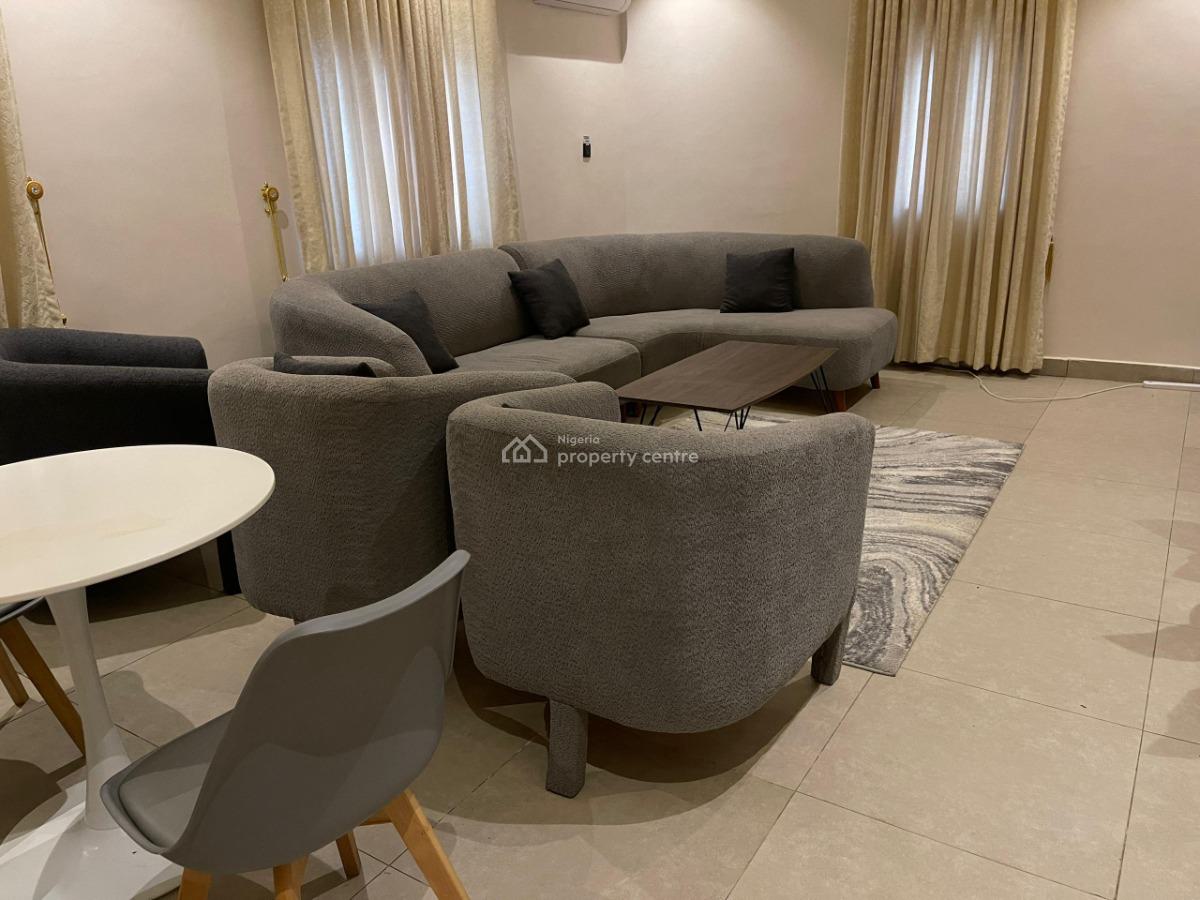 Sweet 1 Bedroom for Shortstay, Favourland Estate, Life Camp, Abuja, Mini Flat (room and Parlour) Short Let