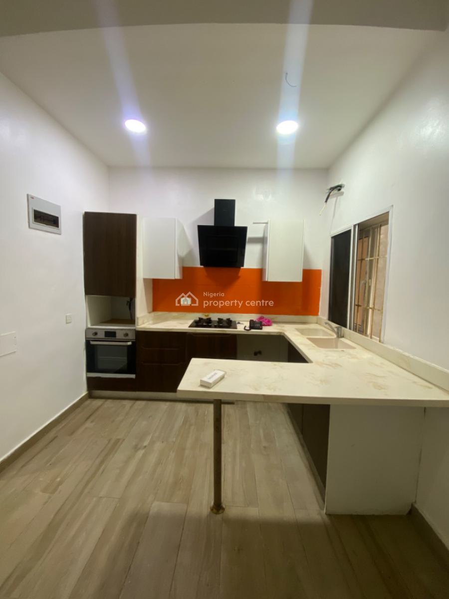 Fully Serviced One Bedroom Apartment (room and Parlour), Lekki Phase 1, Lekki, Lagos, Mini Flat (room and Parlour) for Rent