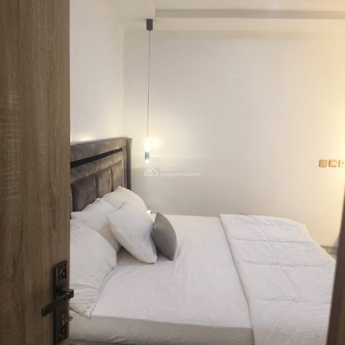Luxury Fully Furnished 4 Bedrooms Terraced Duplex, Guzape District, Abuja, Terraced Duplex for Rent