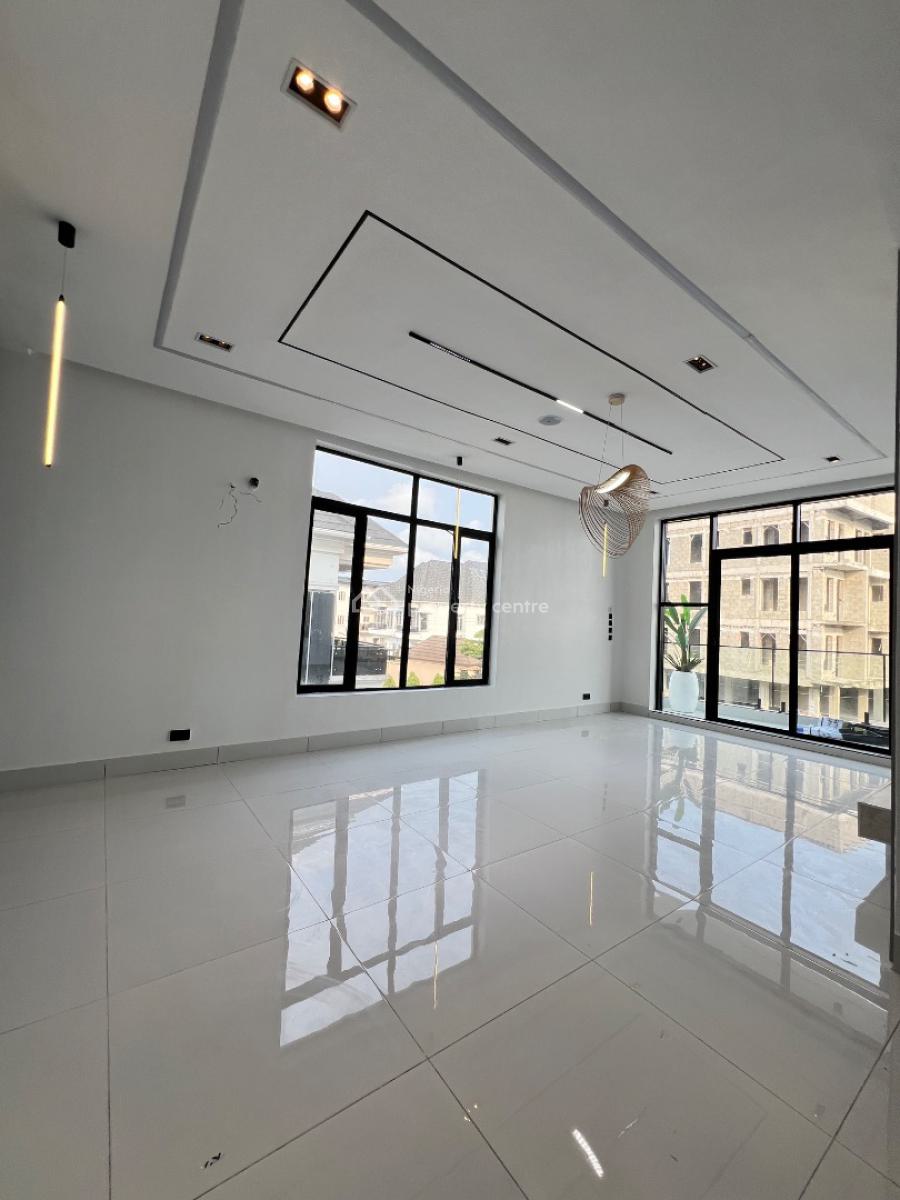 5 Bedroom Fully Detached Duplex with a Pool, Second Tollgate, Lekki, Lagos, Detached Duplex for Sale