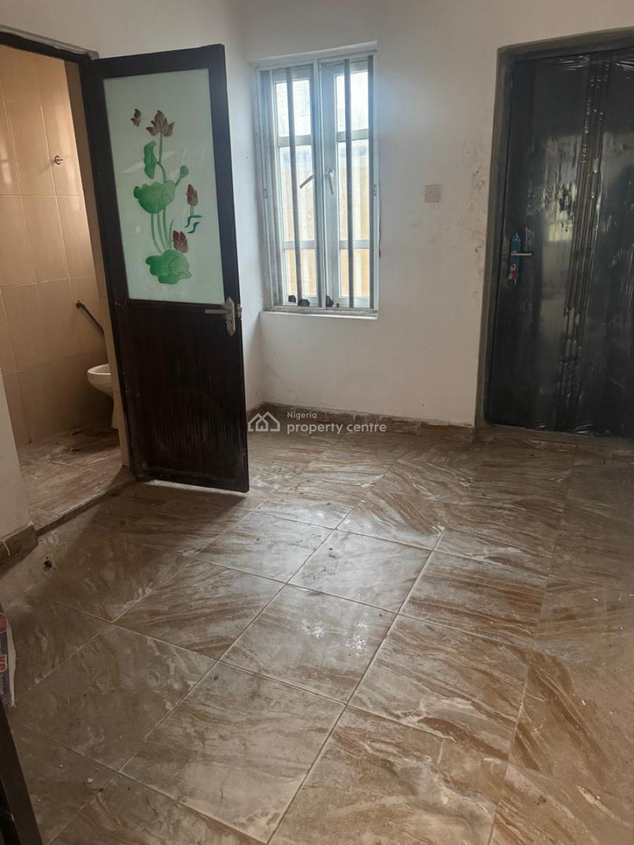 5 Bedroom Terrace, Ilaje, Ajah, Lagos, Terraced Duplex for Rent