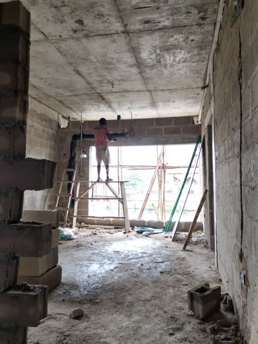 Invest in Luxury 1bedroom Apartment at Perez Court, High Roi Guarante, Perez Court By Ojuelegba, Yaba, Lagos, Mini Flat (room and Parlour) for Sale