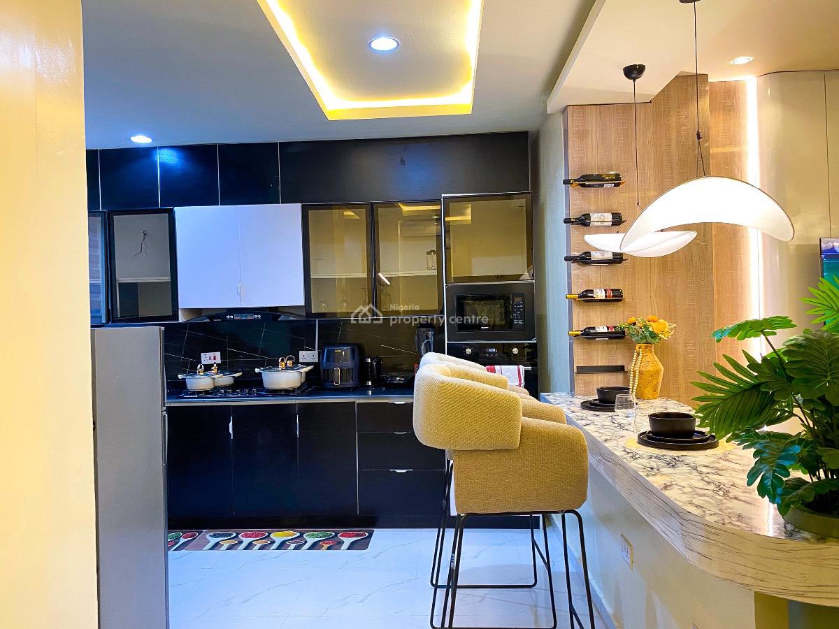 Luxury 2 Bedroom Apartment with Ps5, Snooker Board and Table Tennis, Lekki Conservation, Lekki, Lagos, Flat / Apartment Short Let