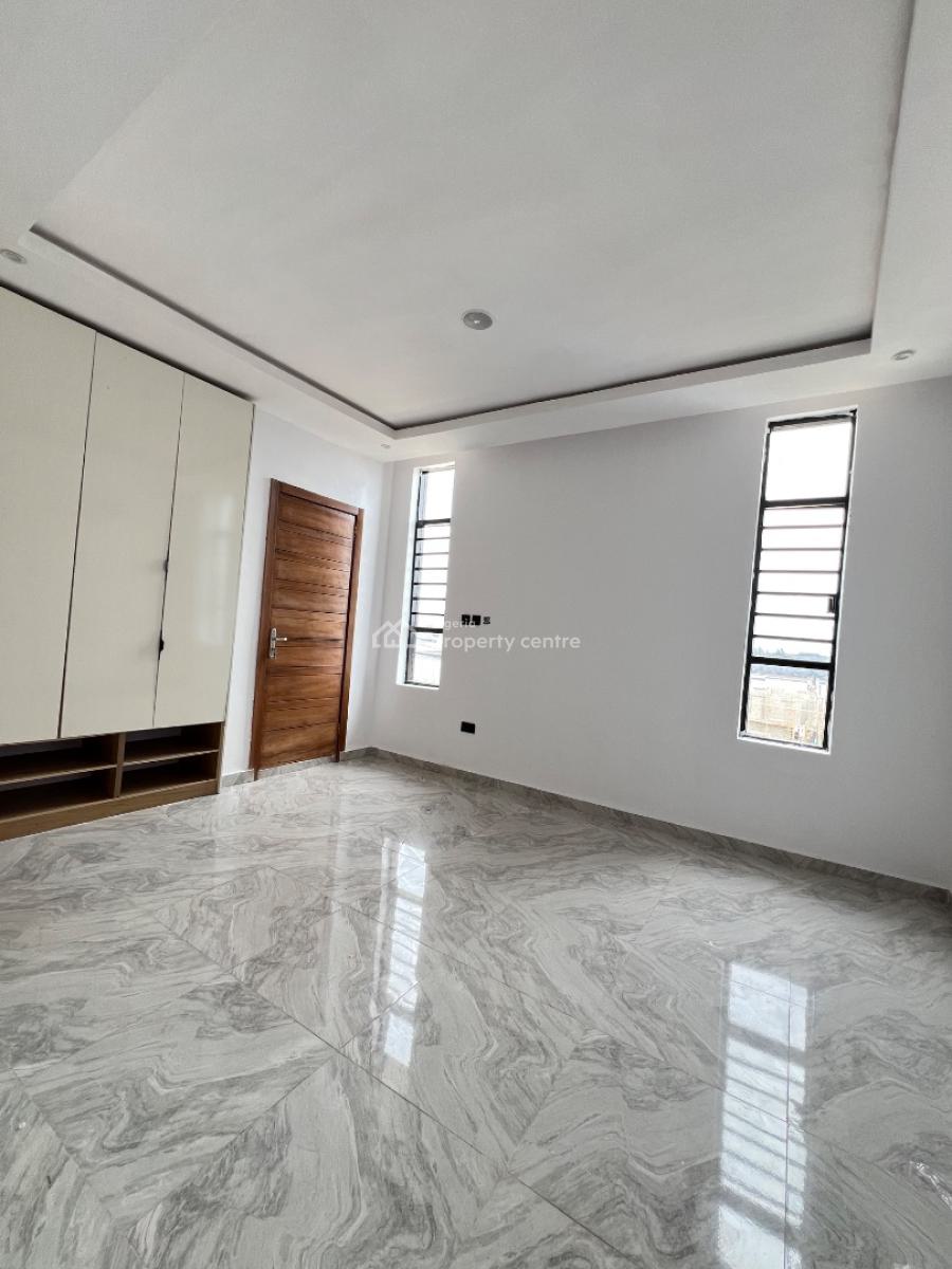 2bedroom Apartment with Swimming Pool in Ikota Lekki, Ikota Lekki, Ikota, Lekki, Lagos, Block of Flats for Sale