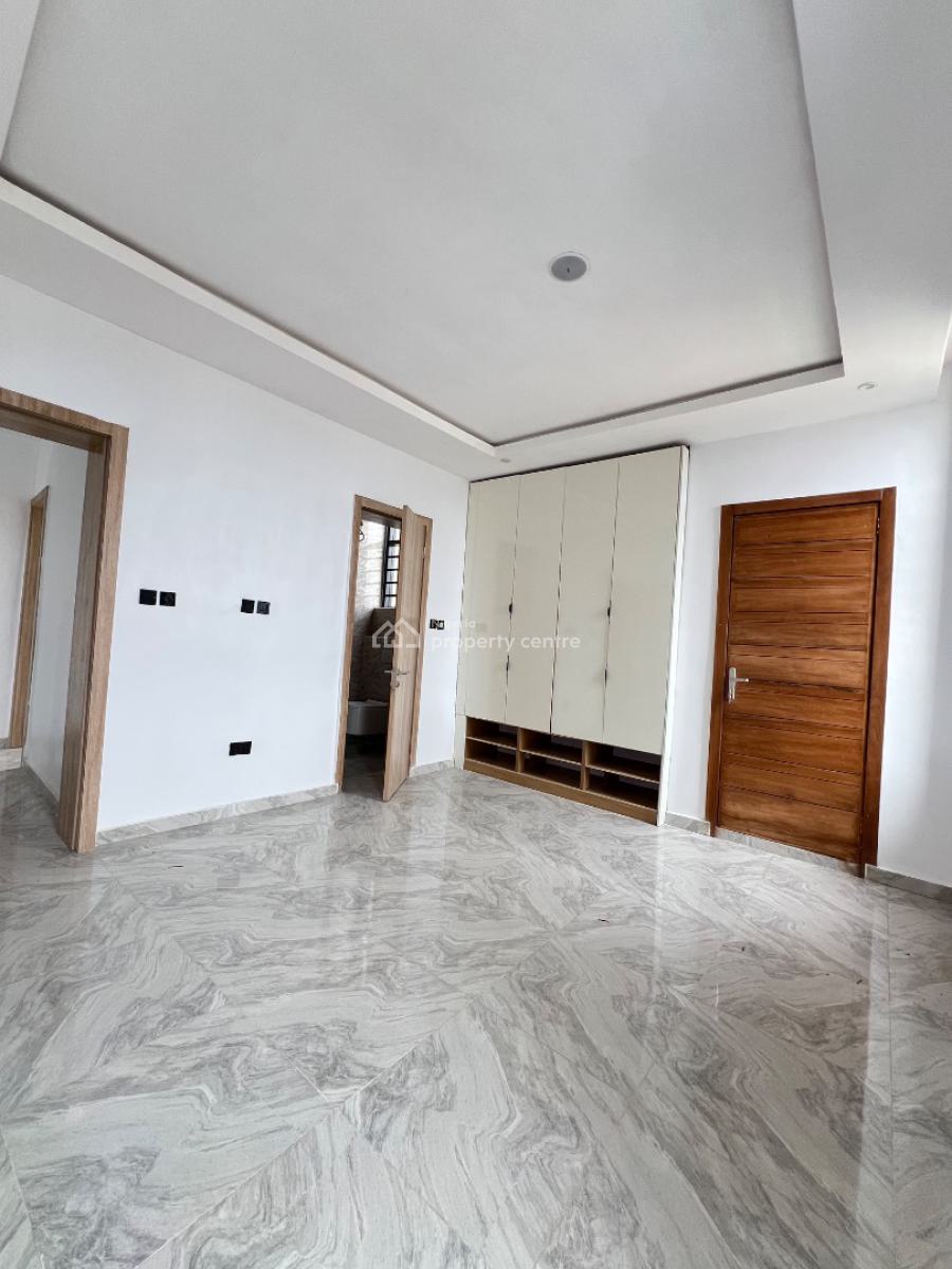2bedroom Apartment with Swimming Pool in Ikota Lekki, Ikota Lekki, Ikota, Lekki, Lagos, Block of Flats for Sale