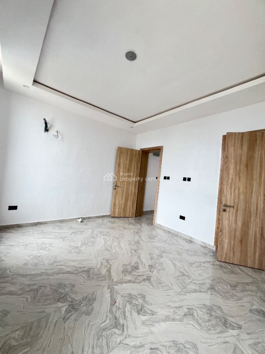 2bedroom Apartment with Swimming Pool in Ikota Lekki, Ikota Lekki, Ikota, Lekki, Lagos, Block of Flats for Sale
