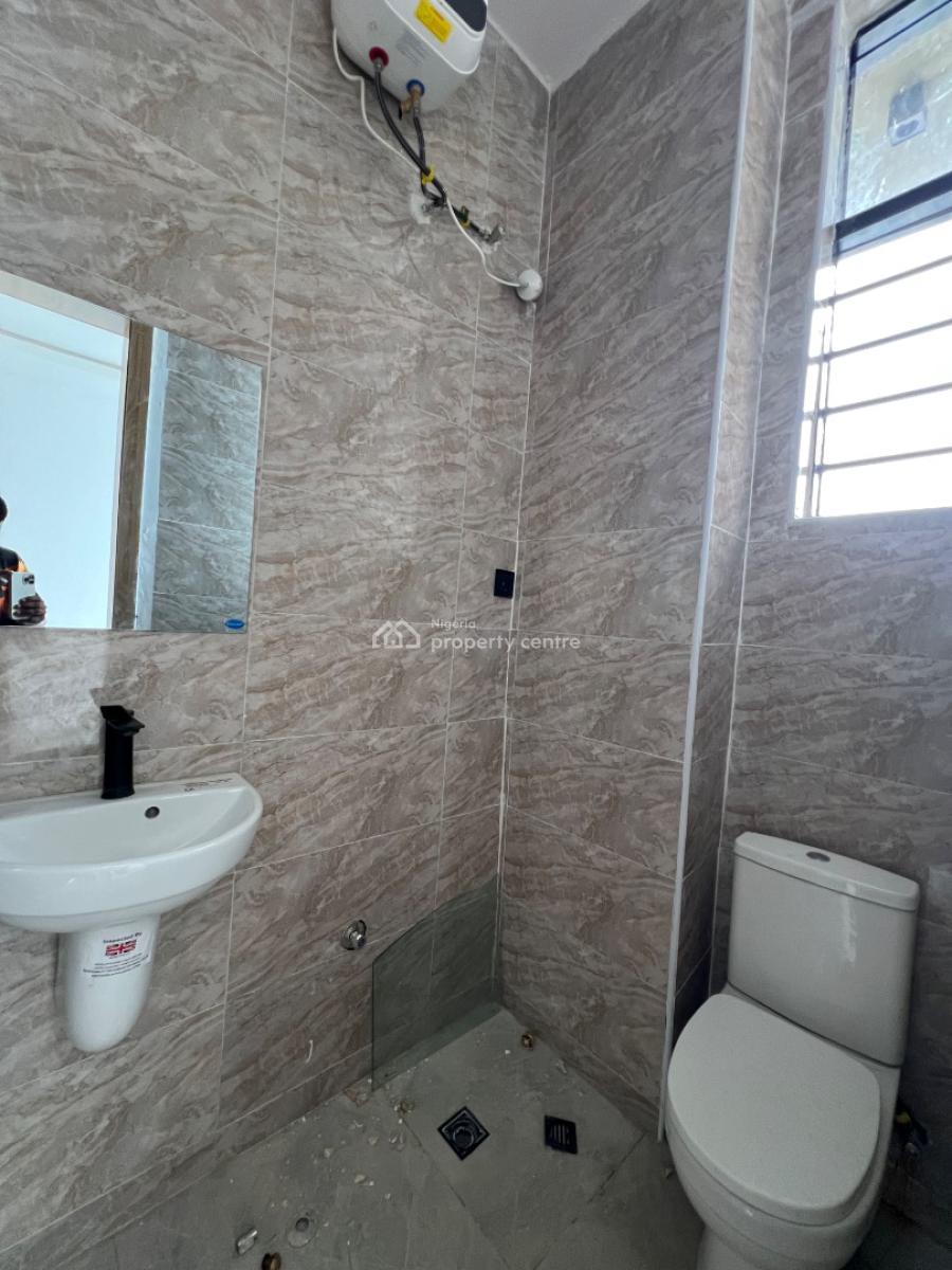 2bedroom Apartment with Swimming Pool in Ikota Lekki, Ikota Lekki, Ikota, Lekki, Lagos, Block of Flats for Sale