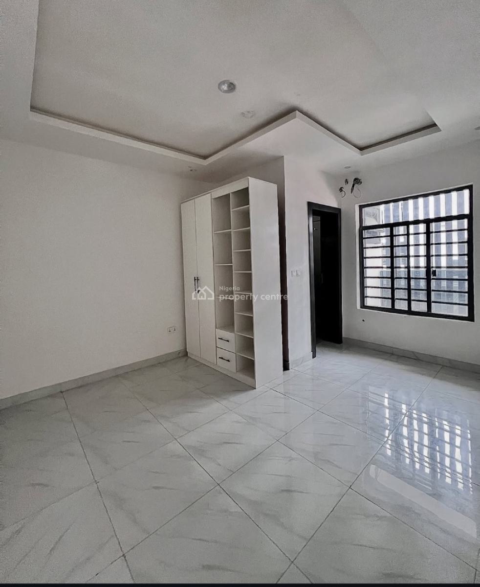 4 Bedroom Fully Serviced Terraced Home, Lekki Phase 1, Lekki, Lagos, House for Sale